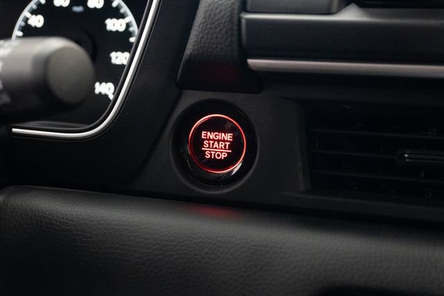 Used 2025 Honda Pilot EX-L image 24