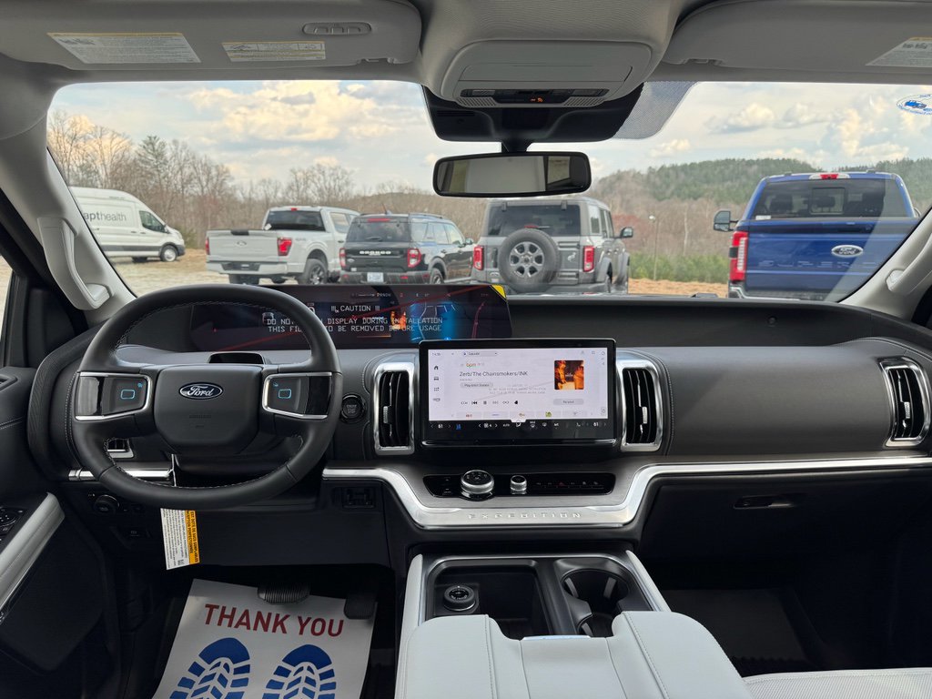 New 2026 Ford Expedition Platinum w/ Driver's Package AWD/4WD image 19