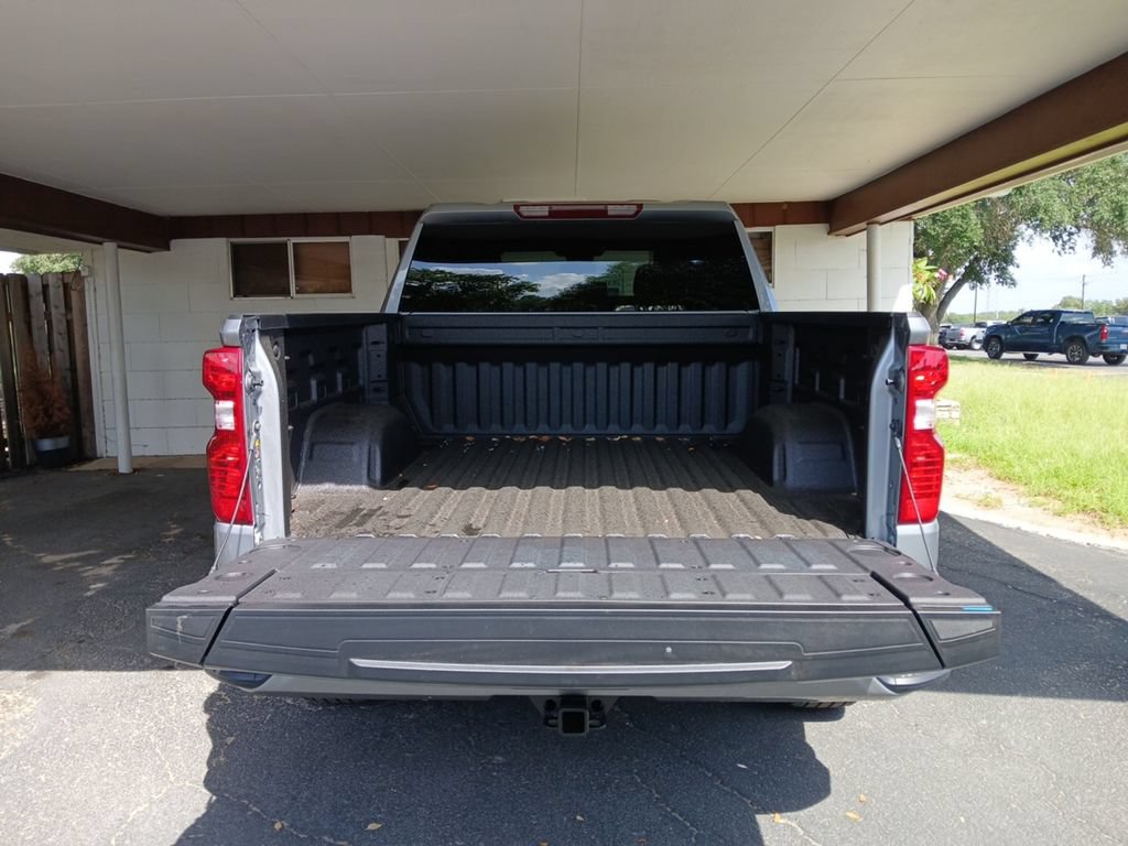 New 2026 Chevrolet Silverado 1500 Custom RWD image 19