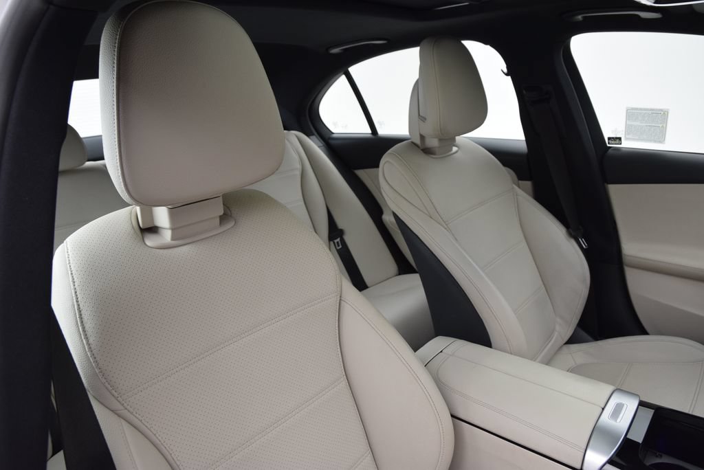 Used 2022 Mercedes-Benz C 300 Sedan image 17