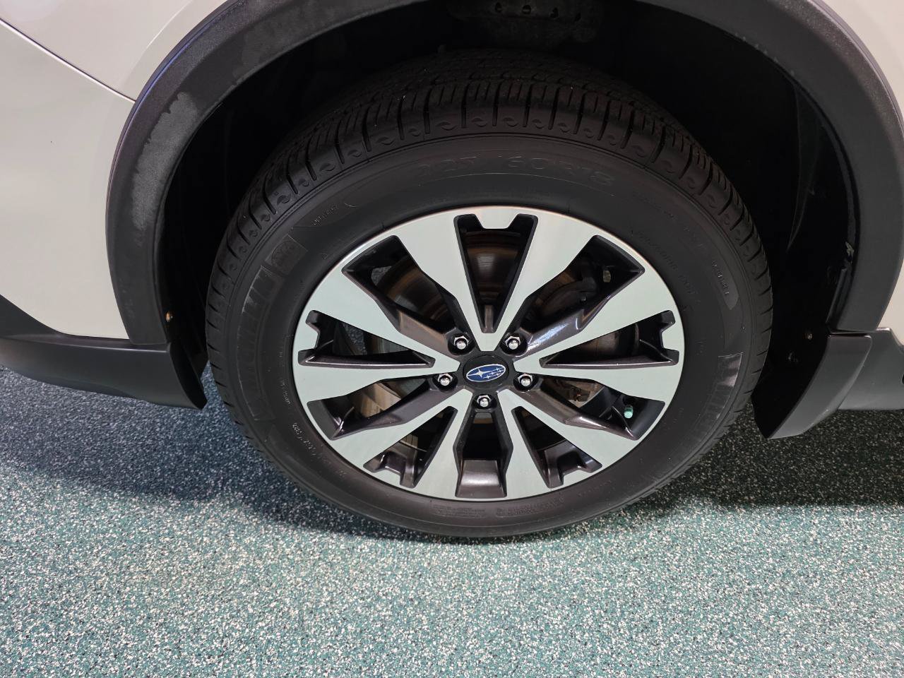Used 2016 Subaru Outback 2.5i Limited AWD/4WD image 12