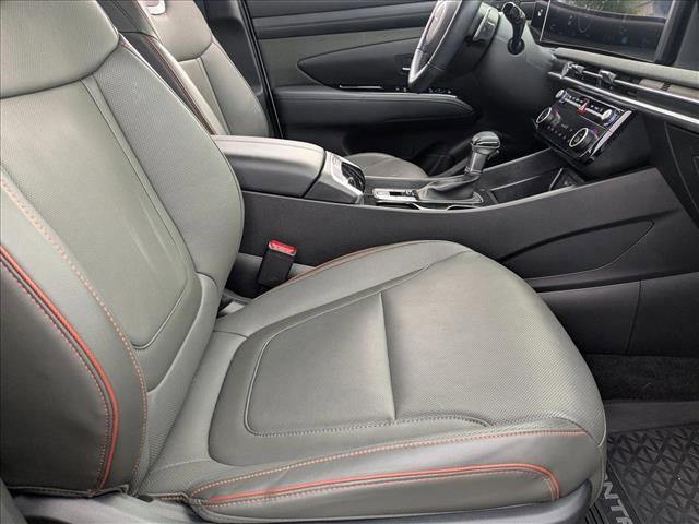 Used 2025 Hyundai Santa Cruz Limited AWD/4WD image 19