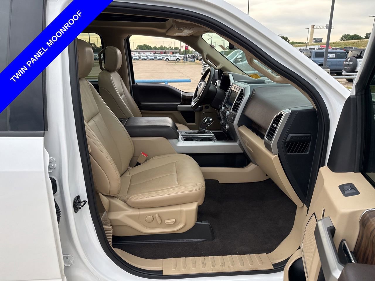 Used 2020 Ford F150 Lariat w/ Equipment Group 502A Luxury AWD/4WD image 14