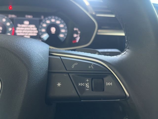 Certified 2025 Audi Q3 2.0T Premium w/ Convenience Package image 13