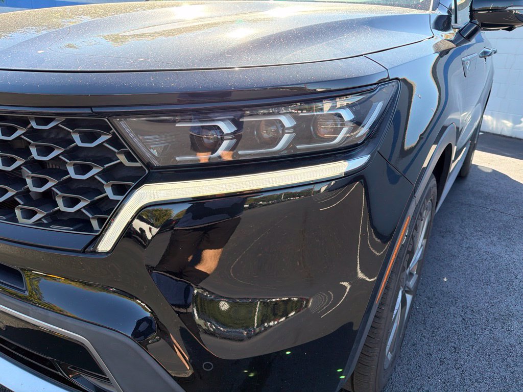 Used 2022 Kia Sorento SX Prestige w/ Rust Color Package AWD/4WD image 9