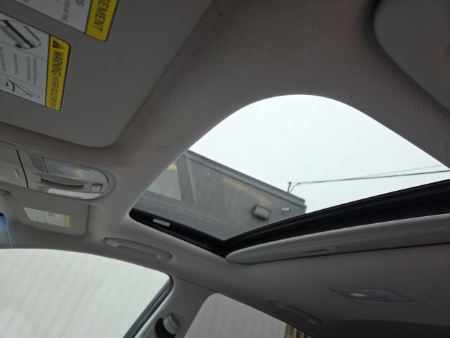 Used 2022 Hyundai Kona Limited FWD image 24