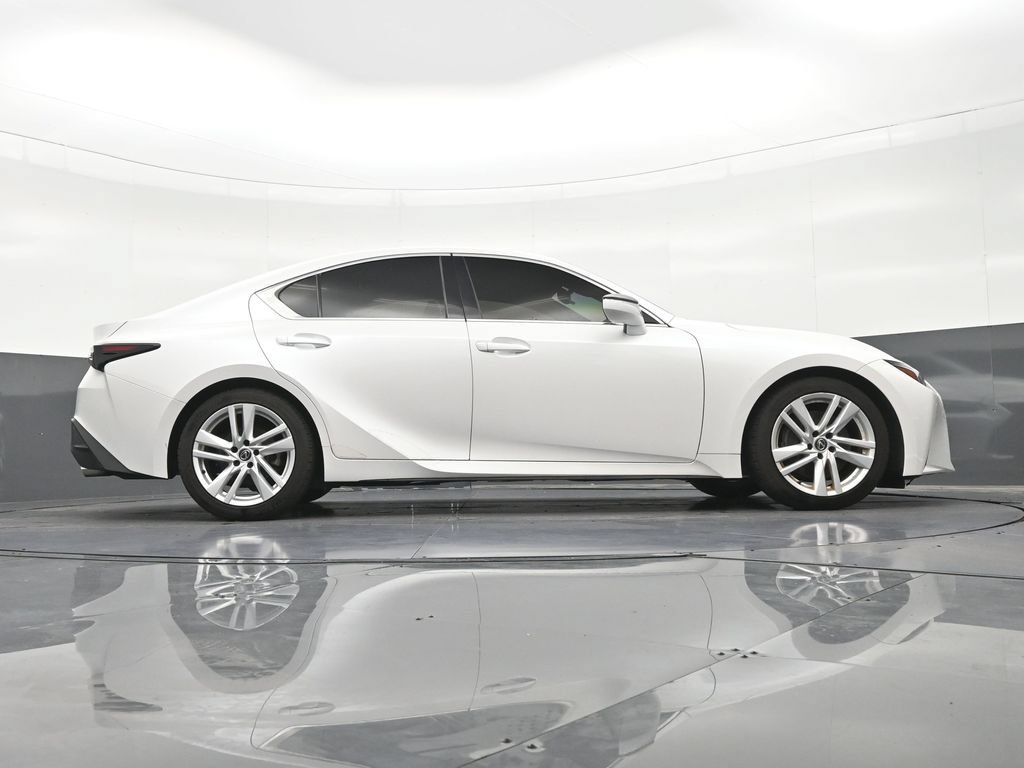 Used 2023 Lexus IS 300 w/ Comfort Package RWD image 28