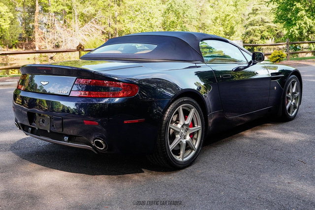 Used 2008 Aston Martin V8 Vantage Roadster RWD image 22