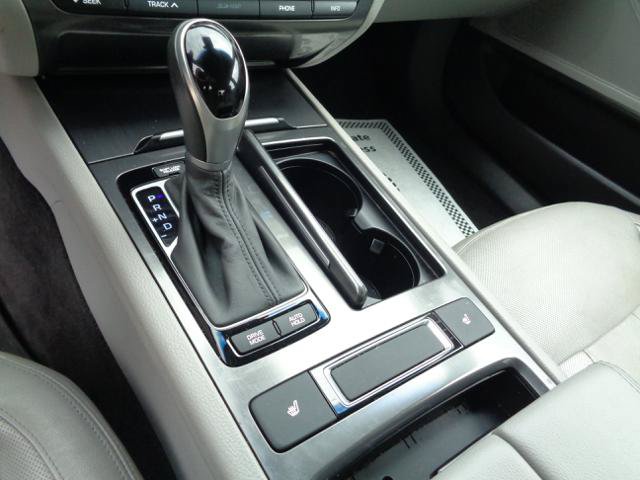 Used 2017 Genesis G80 3.8 RWD image 29