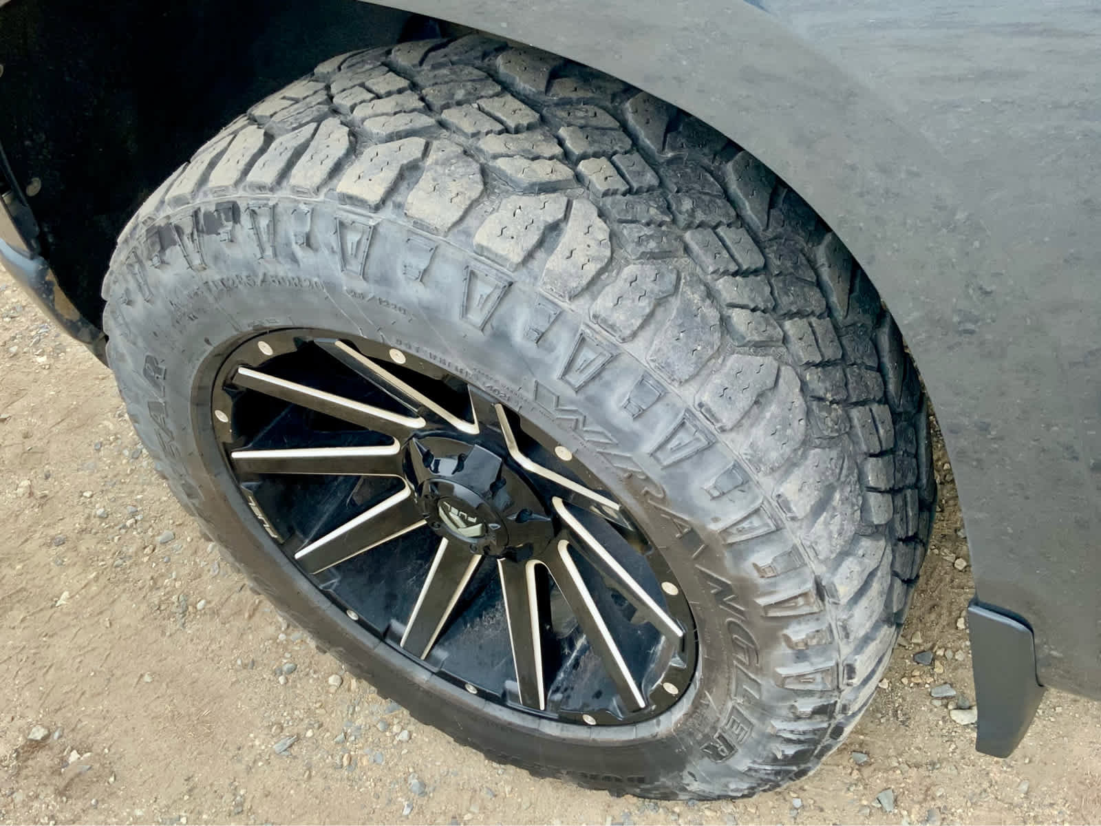 Used 2019 Chevrolet Silverado 1500 RST image 19