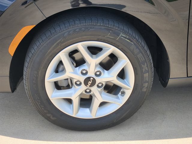 Certified 2023 Kia Soul LX w/ Option Group 015 FWD image 12