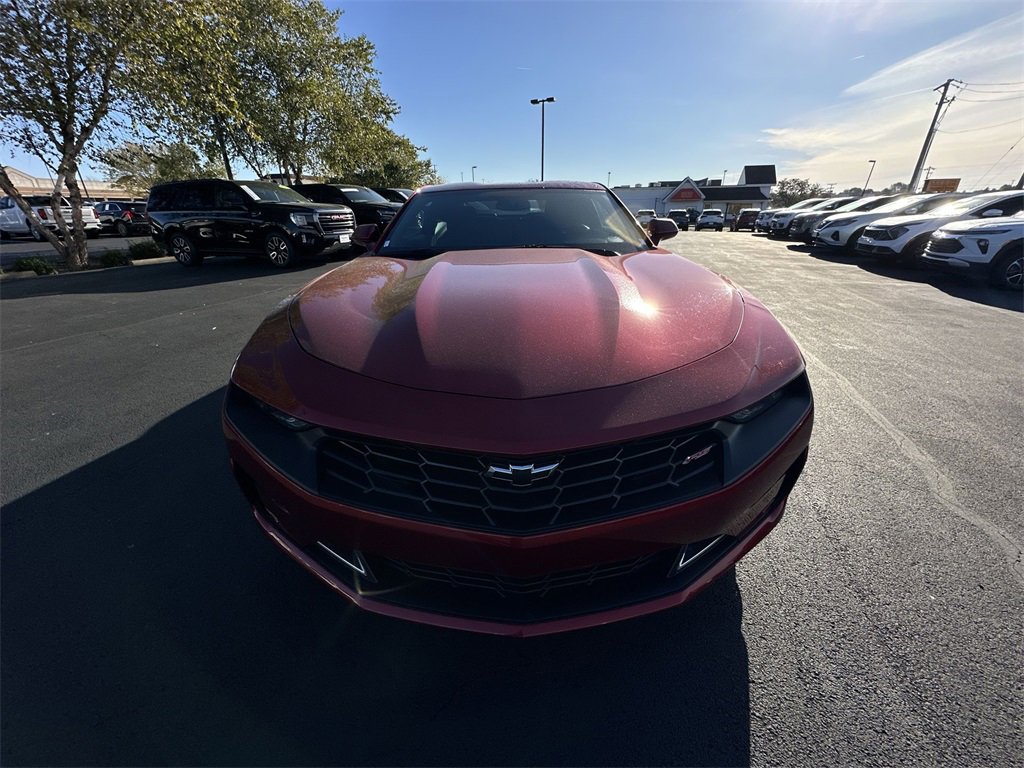 Used 2021 Chevrolet Camaro LT image 25