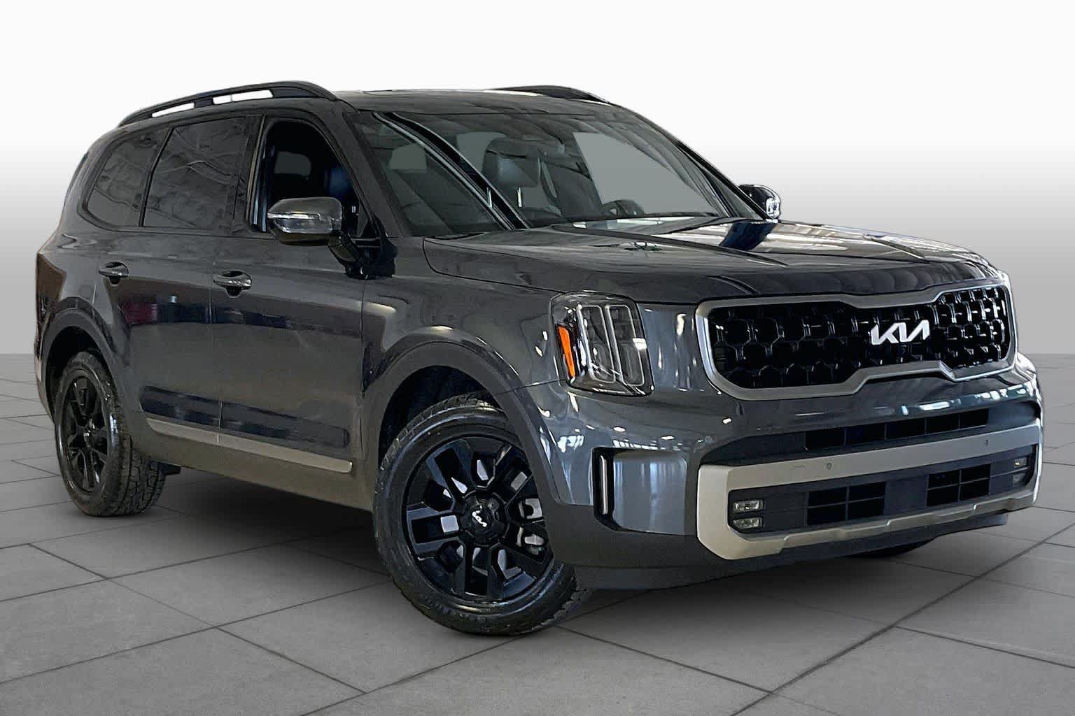 Used 2023 Kia Telluride SX Prestige X-Pro AWD/4WD image 2