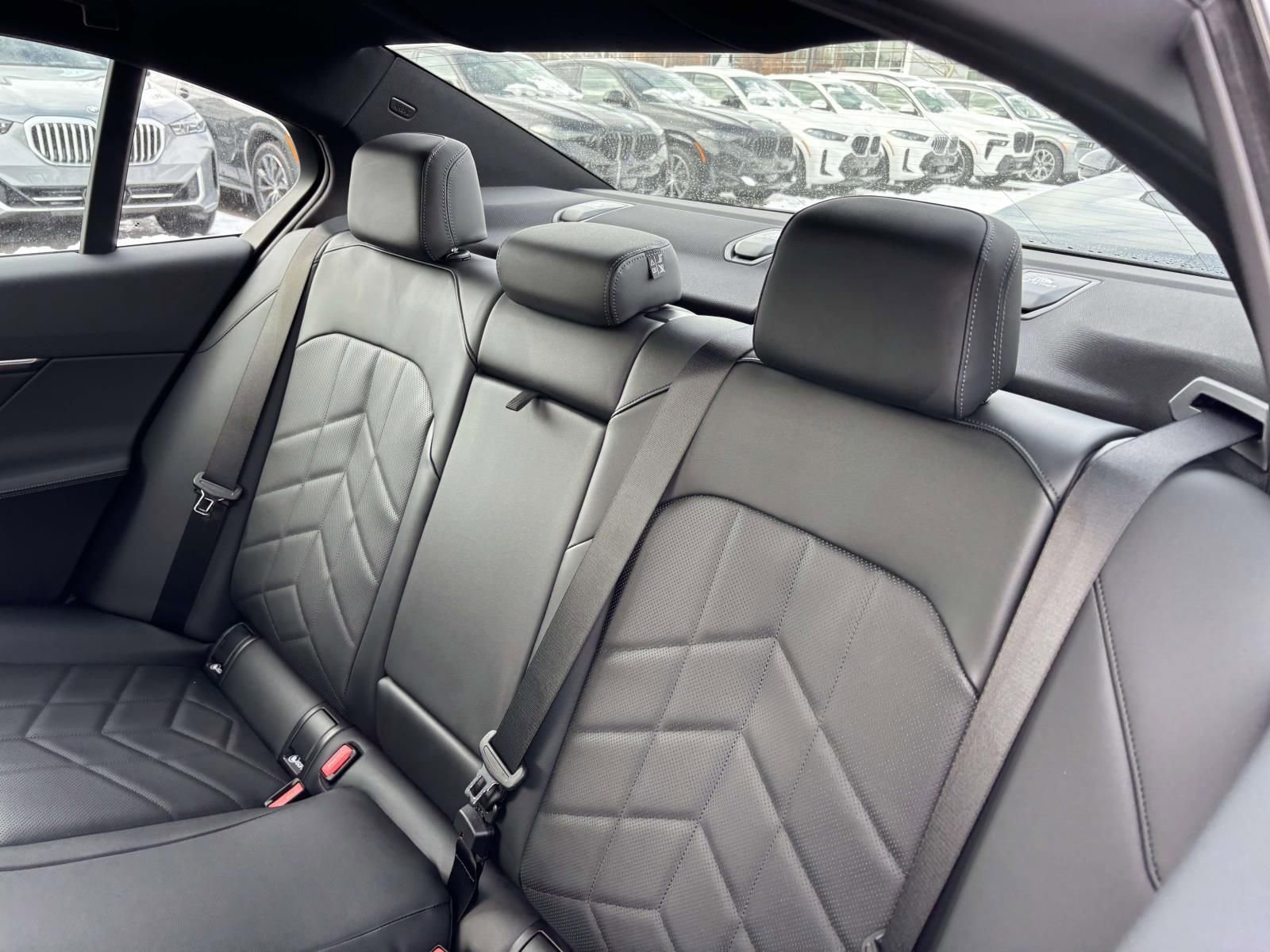 New 2026 BMW 540i xDrive w/ M Sport Package image 26