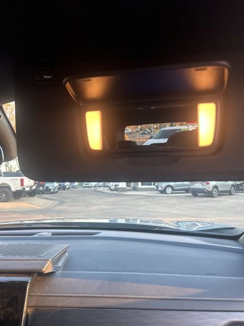 Used 2025 GMC Acadia Elevation AWD/4WD image 38
