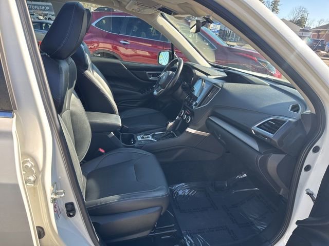 Used 2019 Subaru Forester Limited image 12