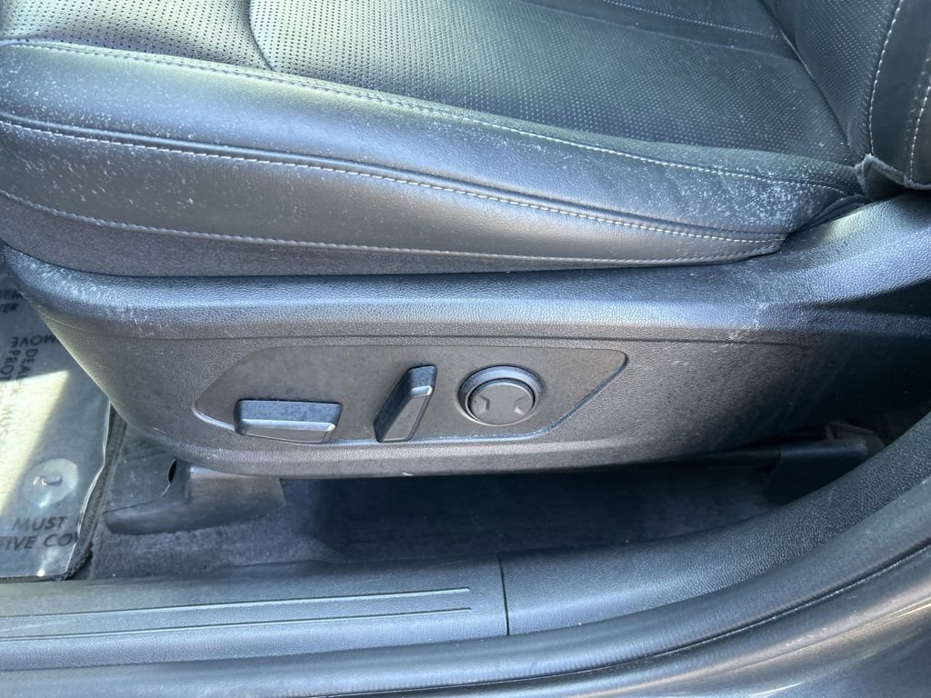 Used 2024 Kia Sorento S image 15