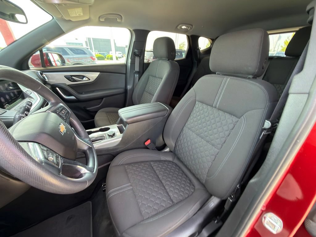 Used 2021 Chevrolet Blazer LT AWD/4WD image 12