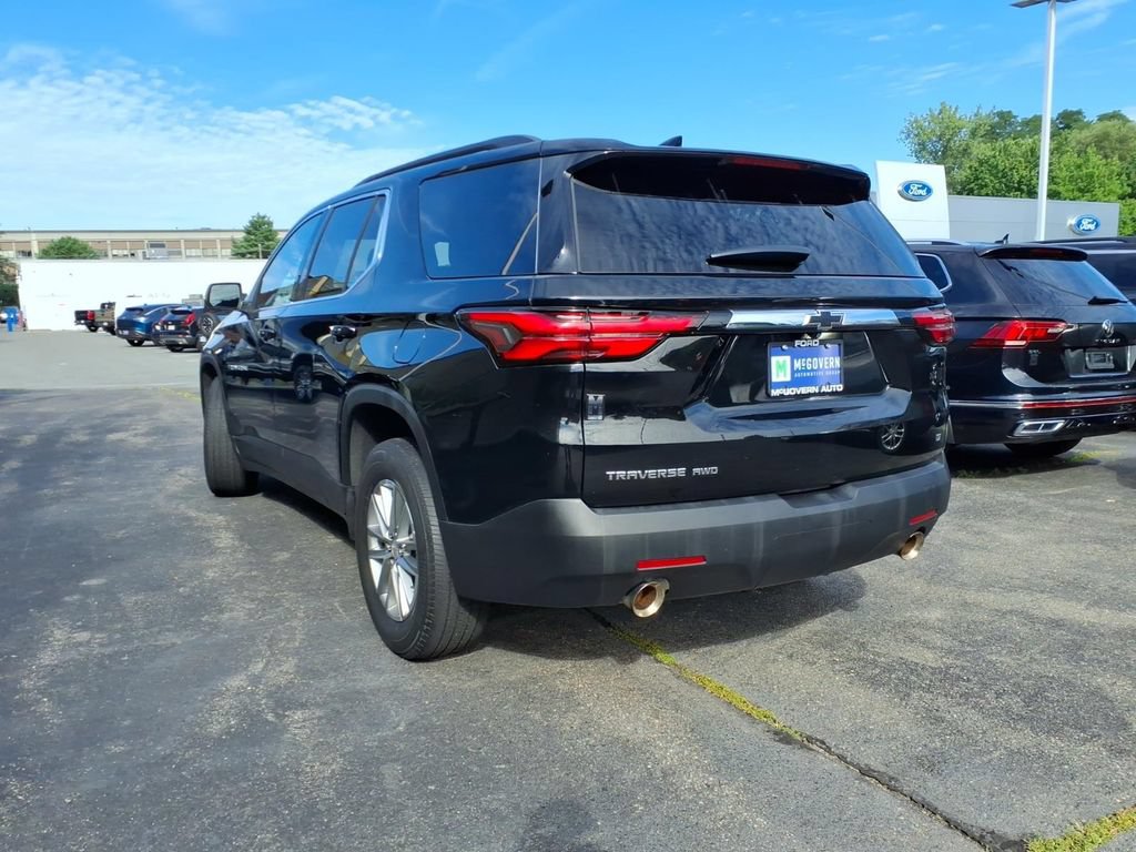 Used 2023 Chevrolet Traverse LT AWD/4WD image 7