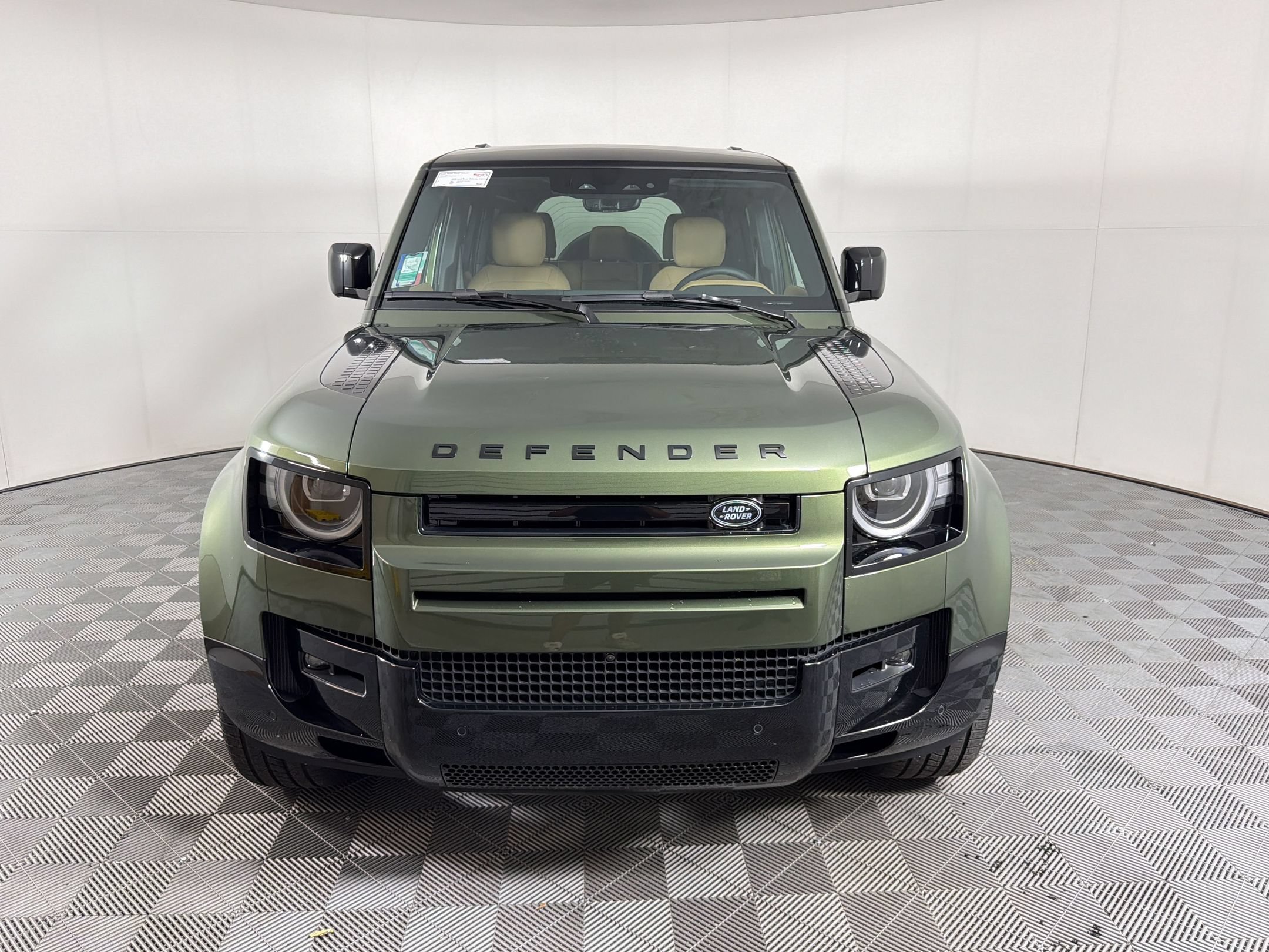 New 2026 Land Rover Defender 110 X-Dynamic SE AWD/4WD image 6