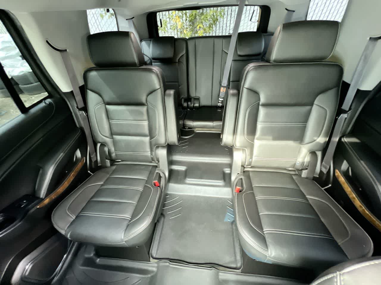 Used 2015 GMC Yukon Denali AWD/4WD image 23