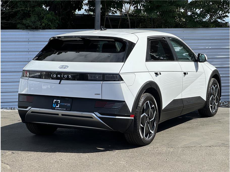 Used 2024 Hyundai Ioniq 5 SEL AWD/4WD image 10