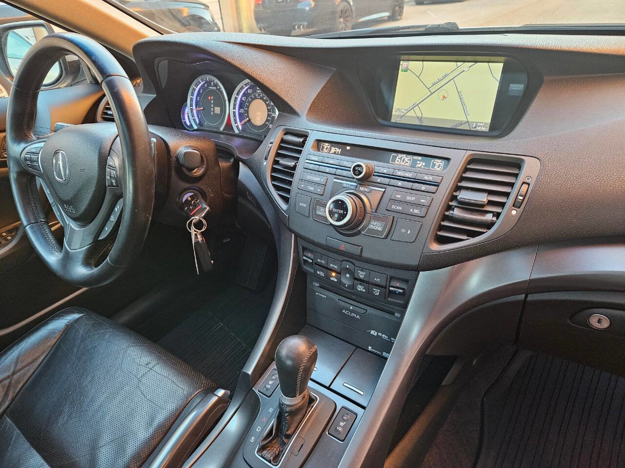 Used 2011 Acura TSX w/Tech 4dr Sedan 5A w/Technolo image 19