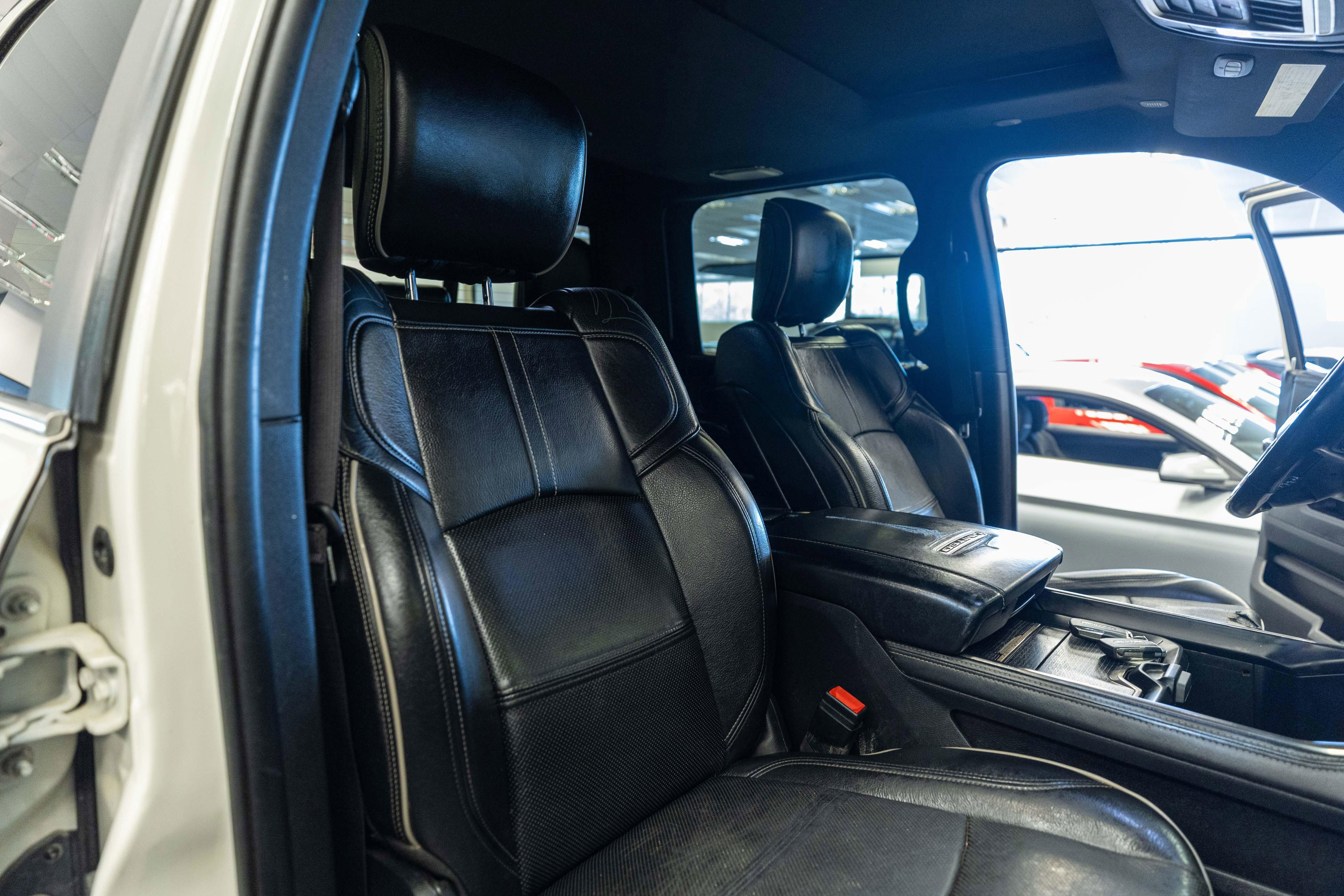 Used 2019 RAM 3500 Limited w/ Max Tow Package AWD/4WD image 18