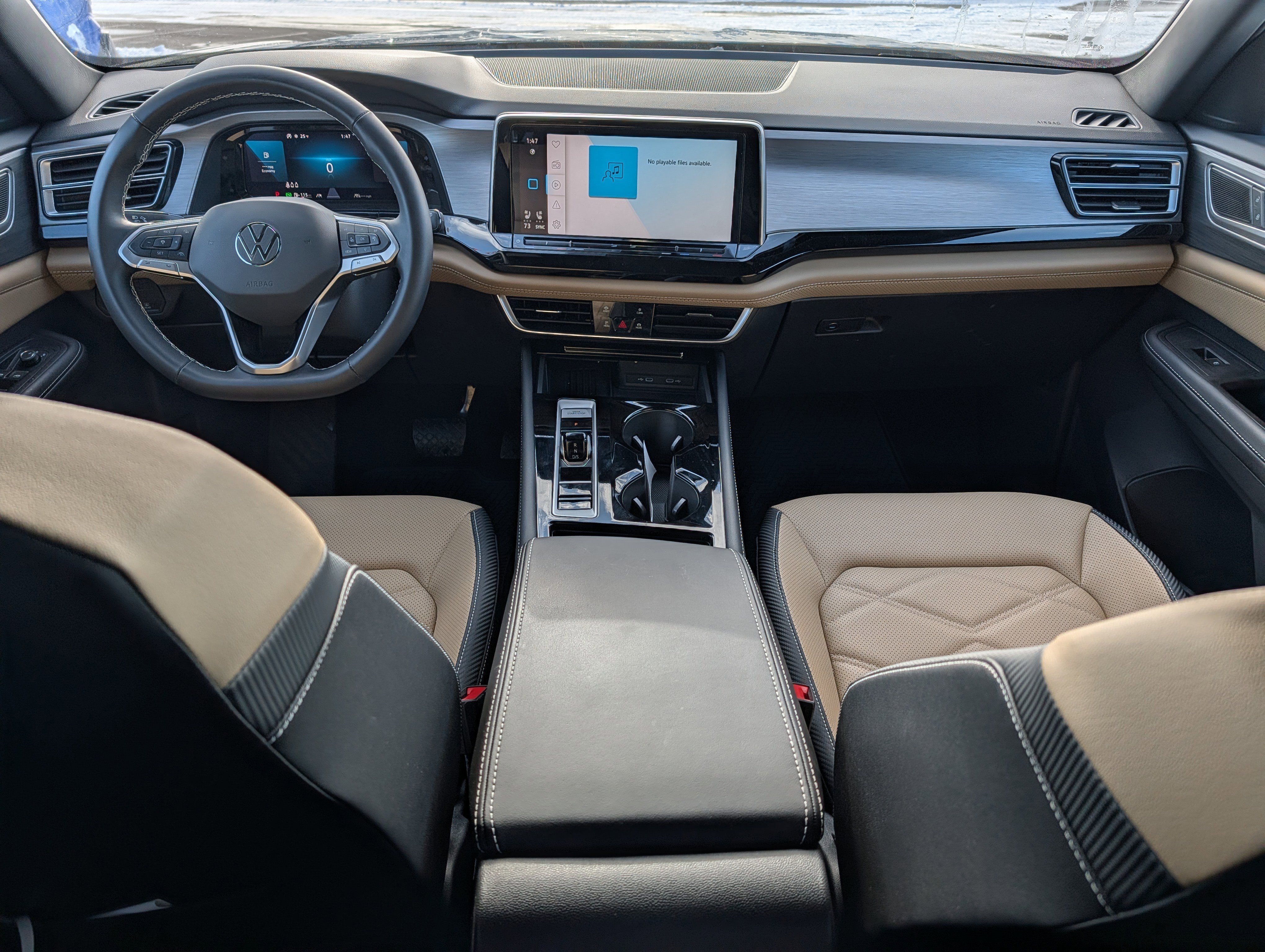 Certified 2025 Volkswagen Atlas Cross Sport SE image 10