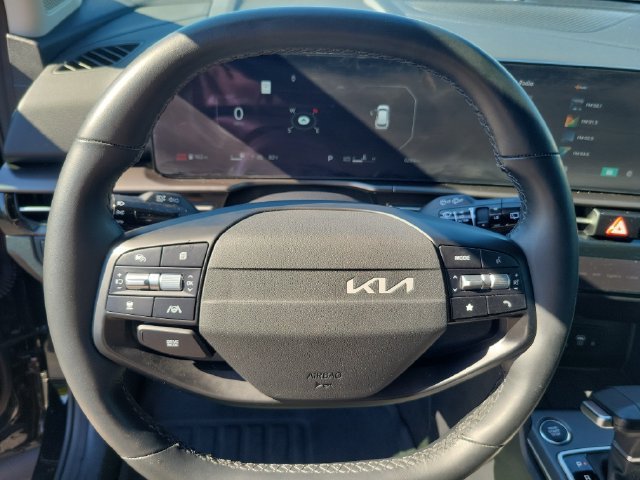 Certified 2026 Kia Sportage SX FWD image 17