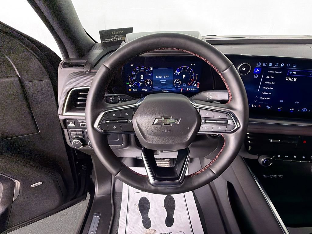 Used 2025 Chevrolet Tahoe RST w/ RST Performance Edition image 11