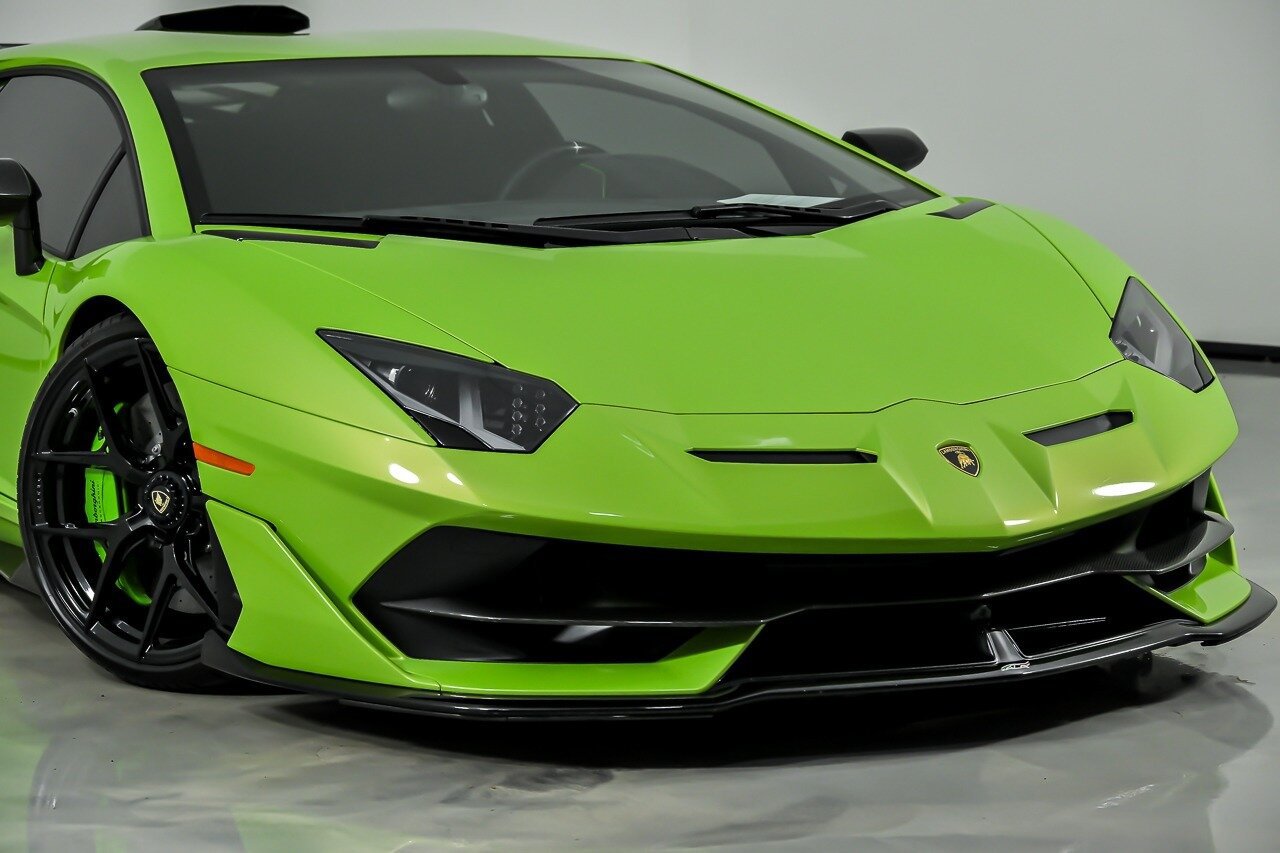 Used 2019 Lamborghini Aventador SVJ image 4