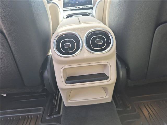 Certified 2025 Mercedes-Benz GLC 350e 4MATIC image 18