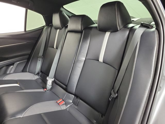 Used 2026 Toyota Camry SE w/ Convenience Package FWD image 13
