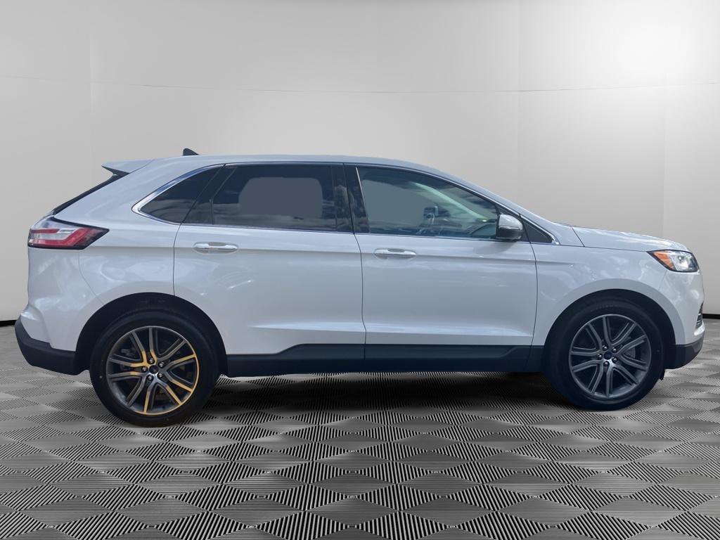 Used 2021 Ford Edge Titanium AWD/4WD image 8