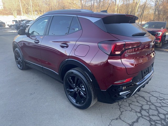 Used 2024 Buick Encore GX Sport Touring w/ Advanced Technology Package image 4