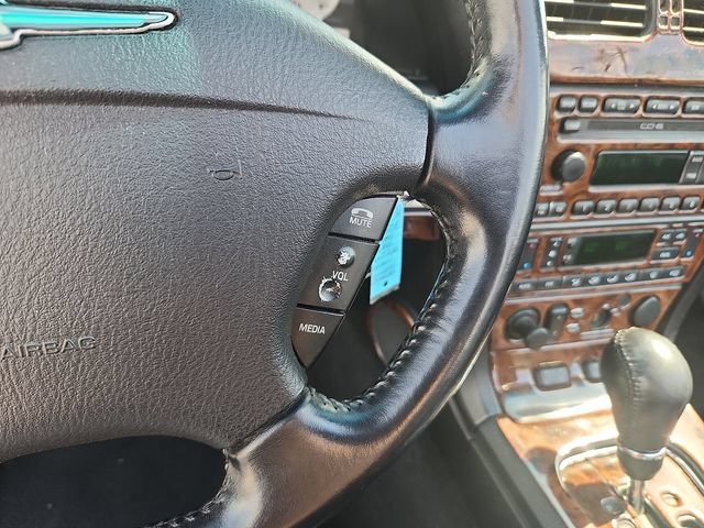 Used 2003 Ford Thunderbird RWD image 14