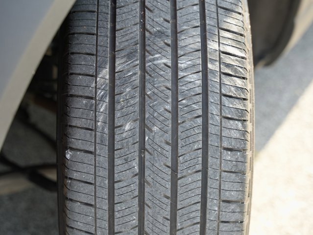 Used 2023 Ford Explorer Limited image 31