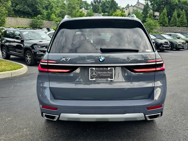 Used 2024 BMW X7 xDrive40i w/ Executive Package AWD/4WD image 9