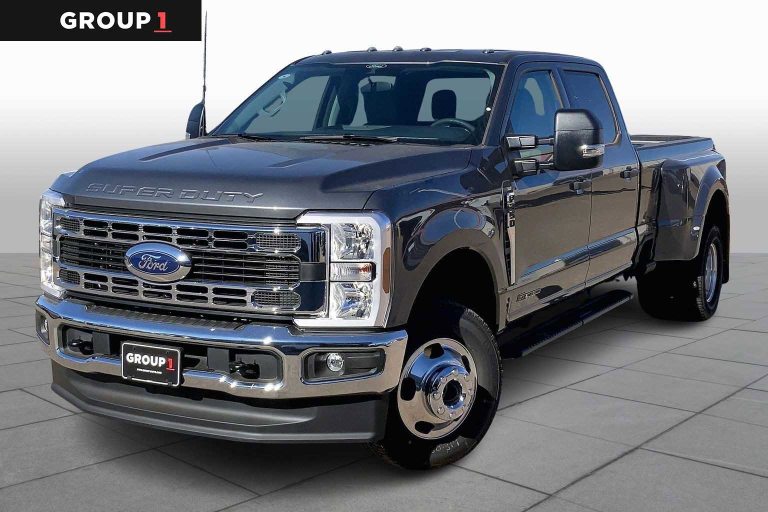 New 2026 Ford F350 XLT image 1
