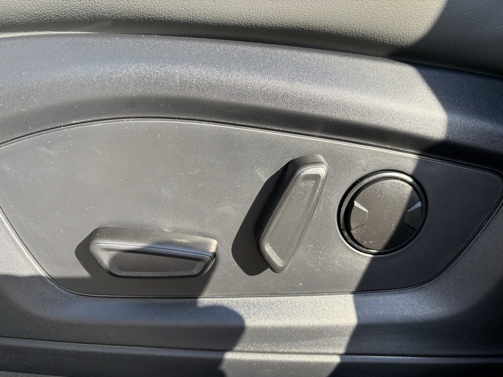 New 2026 Ford Explorer Active image 20