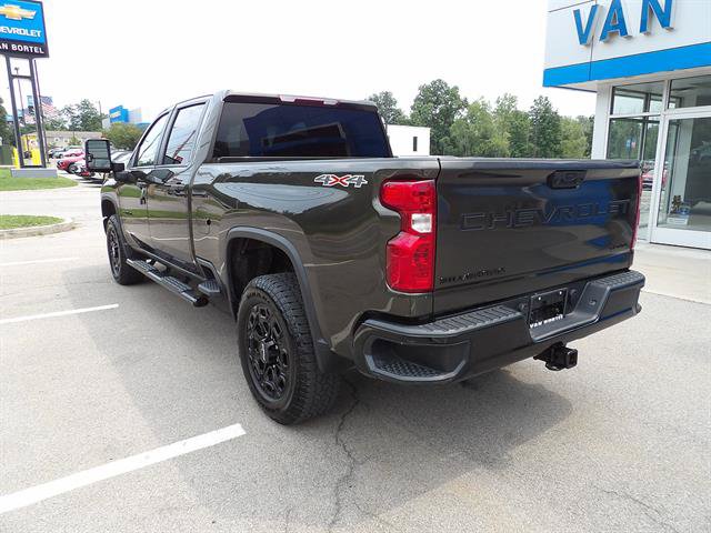 Certified 2022 Chevrolet Silverado 2500 Custom w/ Custom Value Package AWD/4WD image 3
