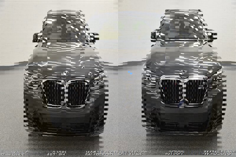 Used 2024 BMW X3 M40i image 4