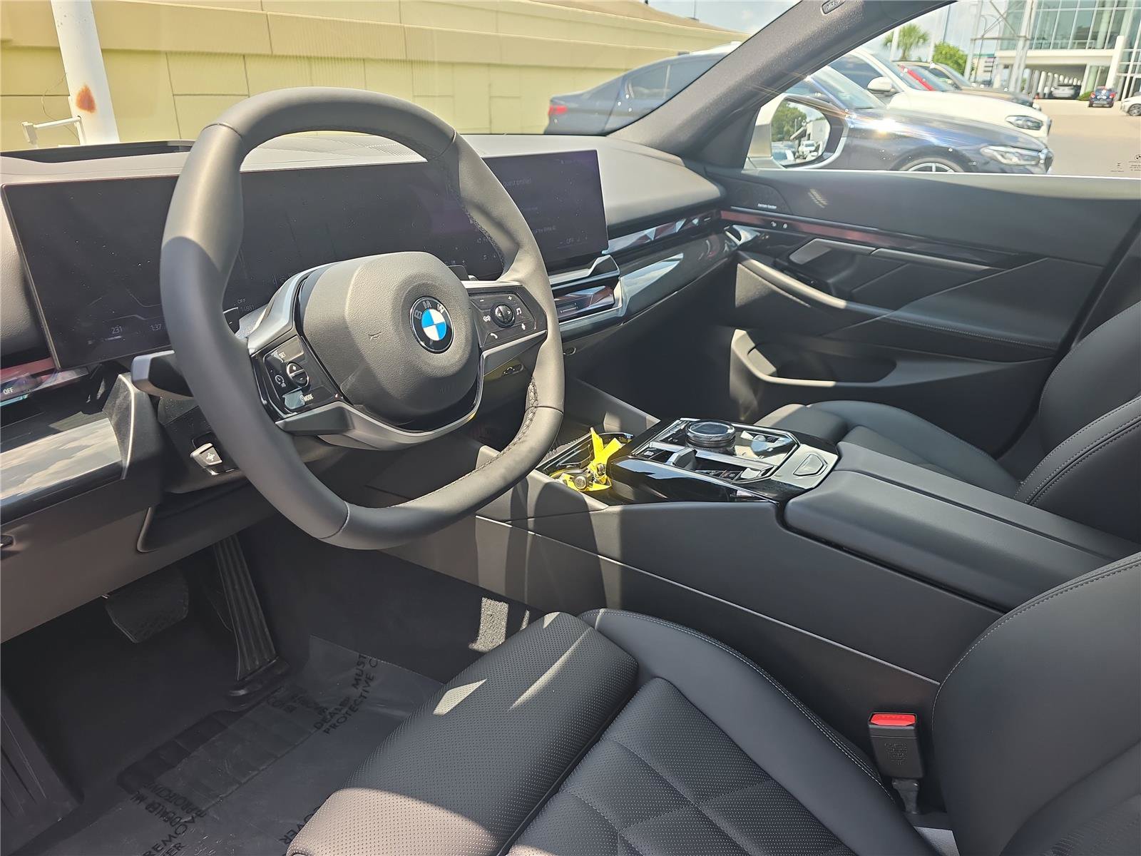 Used 2026 BMW 540i xDrive AWD/4WD image 15