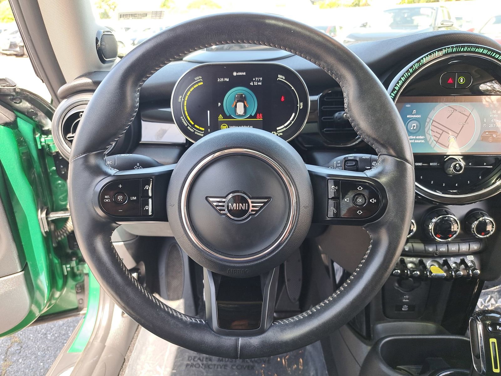Used 2024 MINI Cooper SE FWD image 19