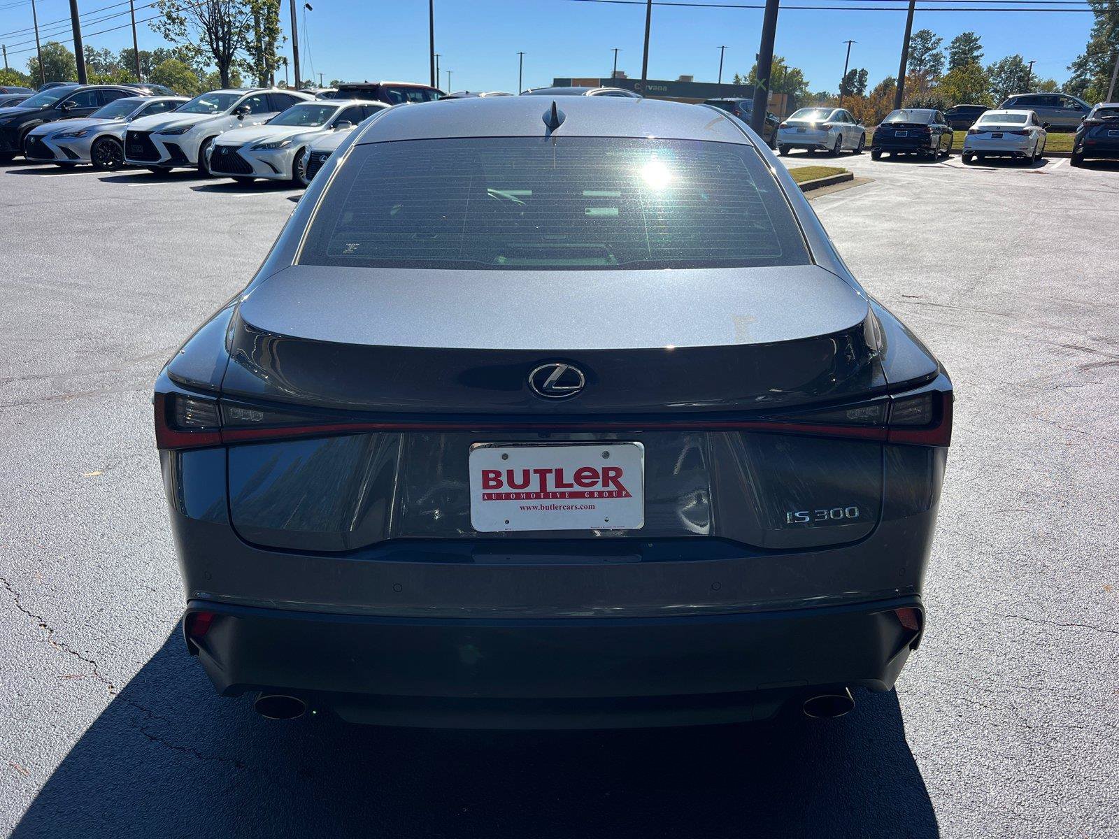 Used 2023 Lexus IS 300 w/ Comfort Package RWD image 6