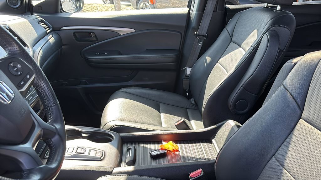 Certified 2023 Honda Passport EX-L image 24