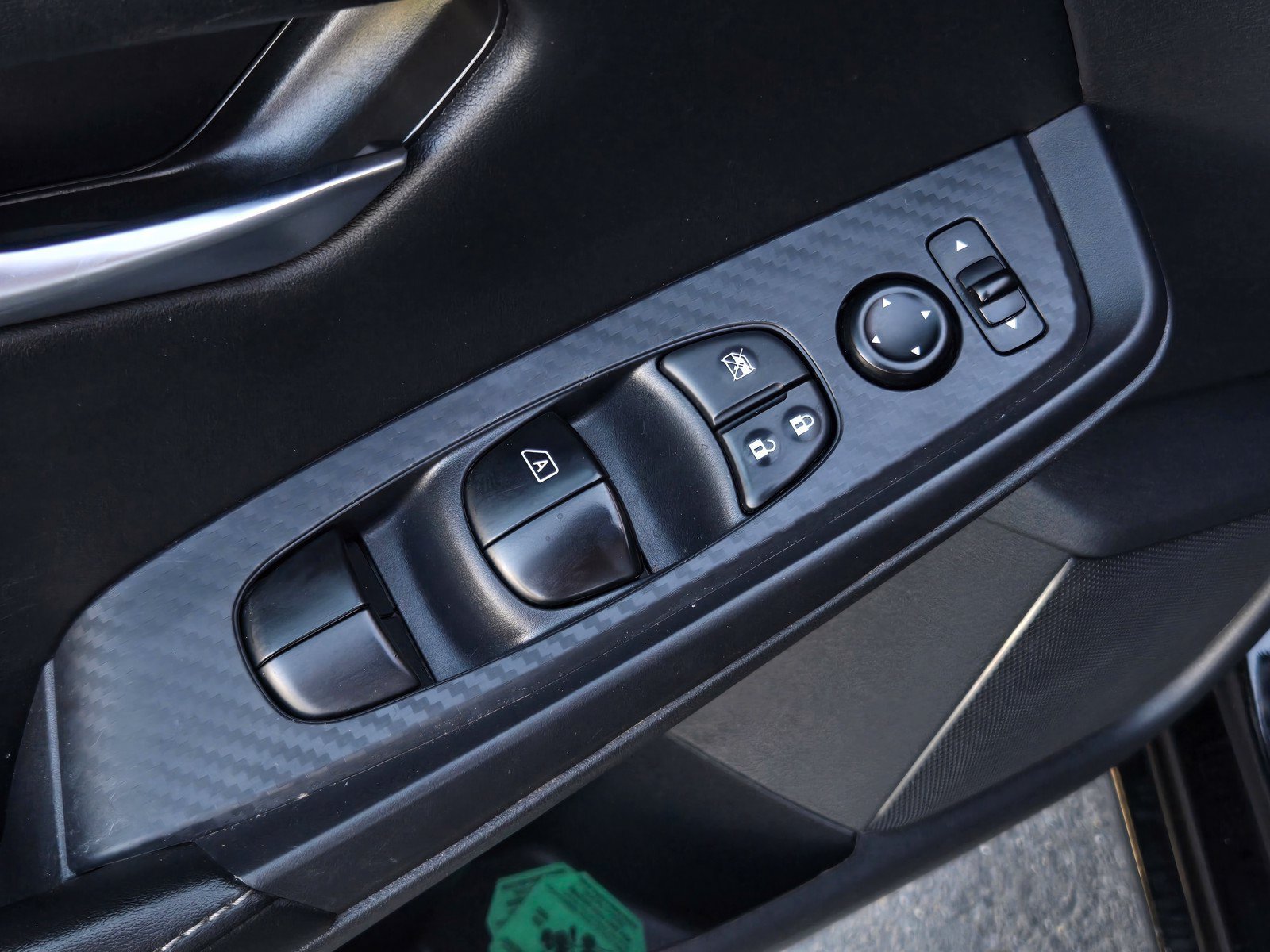 Used 2024 Nissan Sentra SV FWD image 10