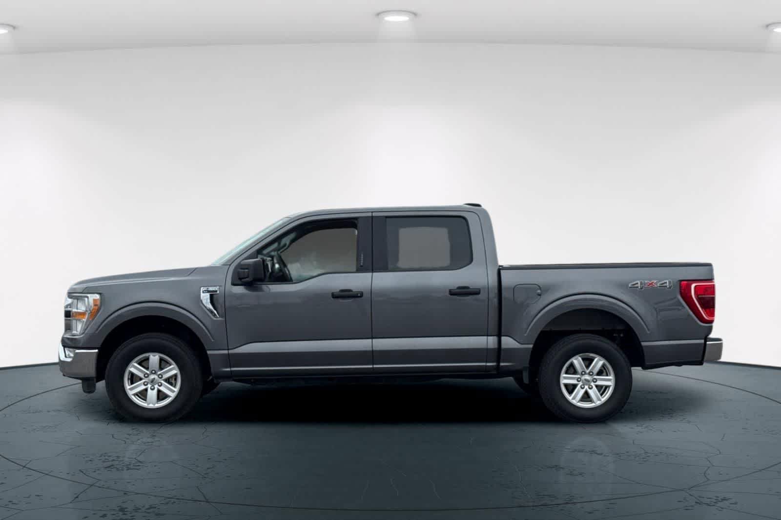 Used 2022 Ford F150 XLT AWD/4WD image 9