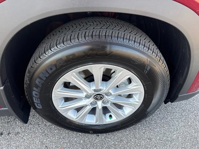 Used 2026 Toyota Grand Highlander XLE FWD image 13